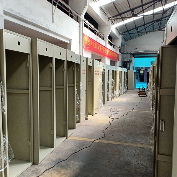 1735351345320221.jpg A105.jpg