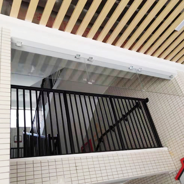 挡烟垂壁 挡烟垂壁